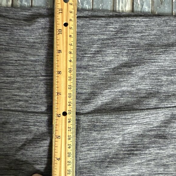 Lululemon Align Pant 28" Size 14 Heathered Black Lightweight Leggings - Picture 7 of 9